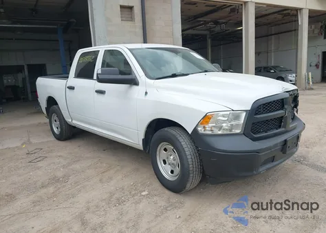 2021 Ram 1500 Classic Tradesman 4X4 5'7 Box z USA, uszkodzony, nr VIN 1C6RR7KG8MS574279